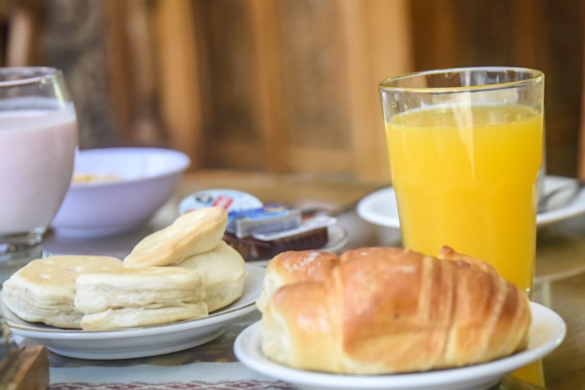 Service-2-min desayuno